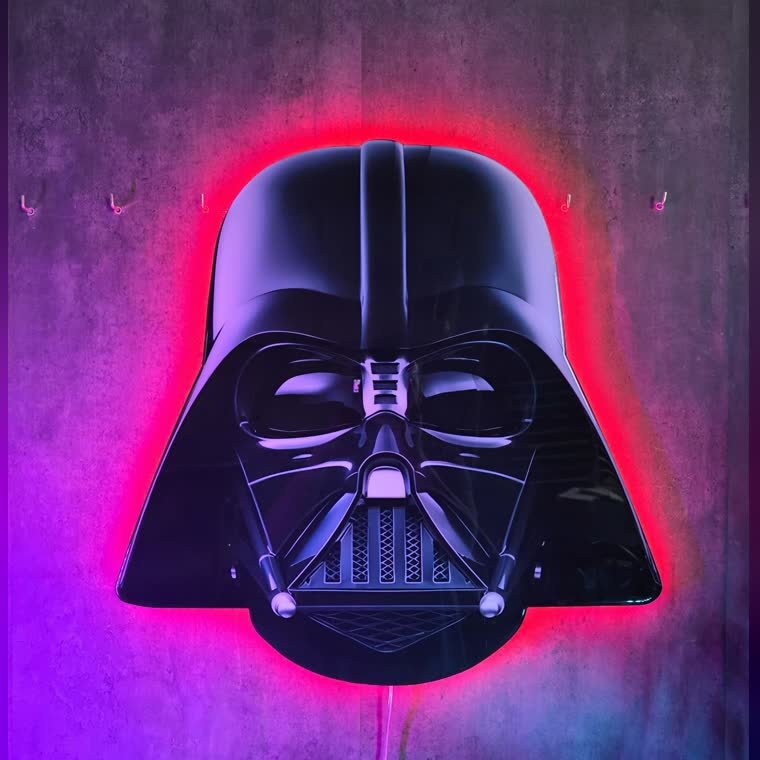Cuadro silueta de un personaje de cine en resina epoxi y neón LED