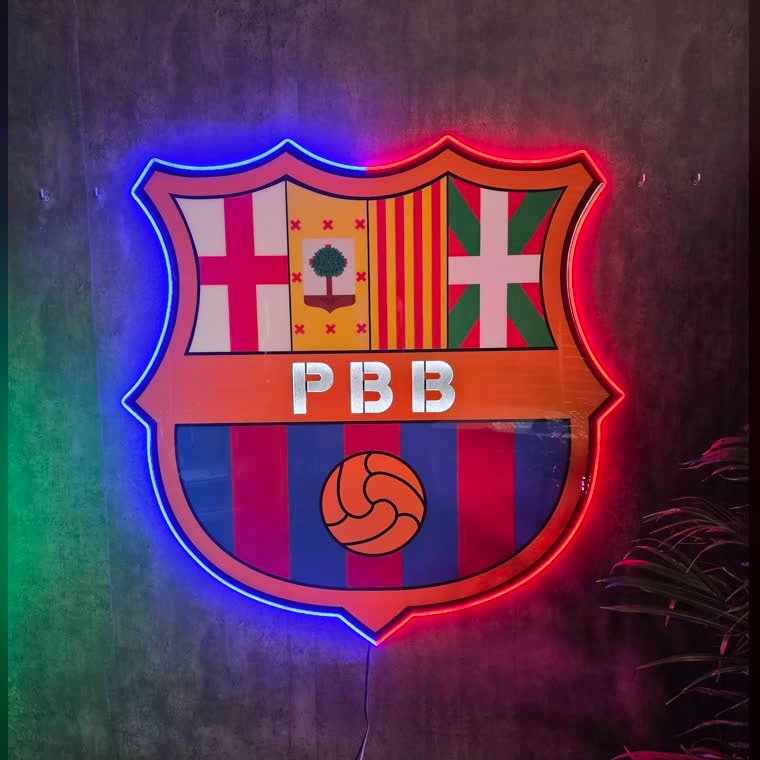 Escudo de una pena de futbol en neon LED