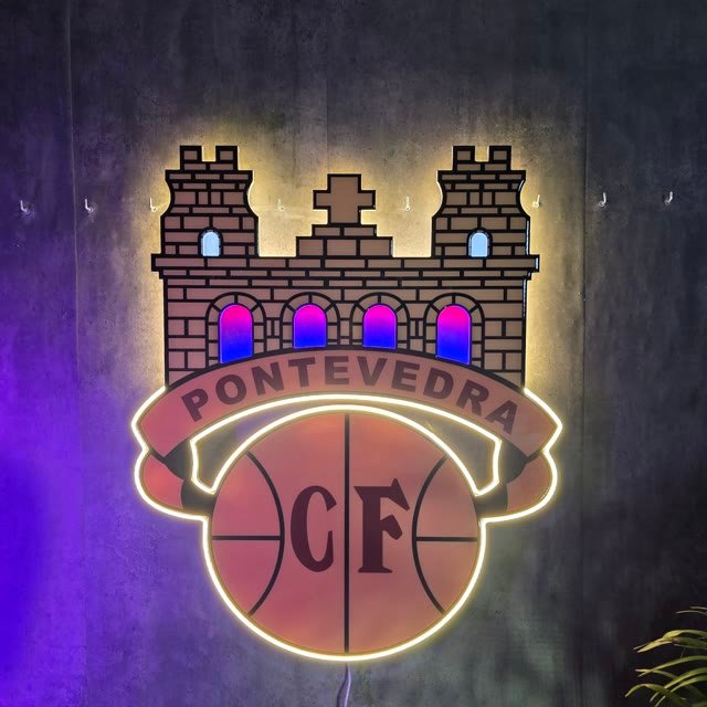 Escudo de club de fútbol en resina epoxi y neón LED